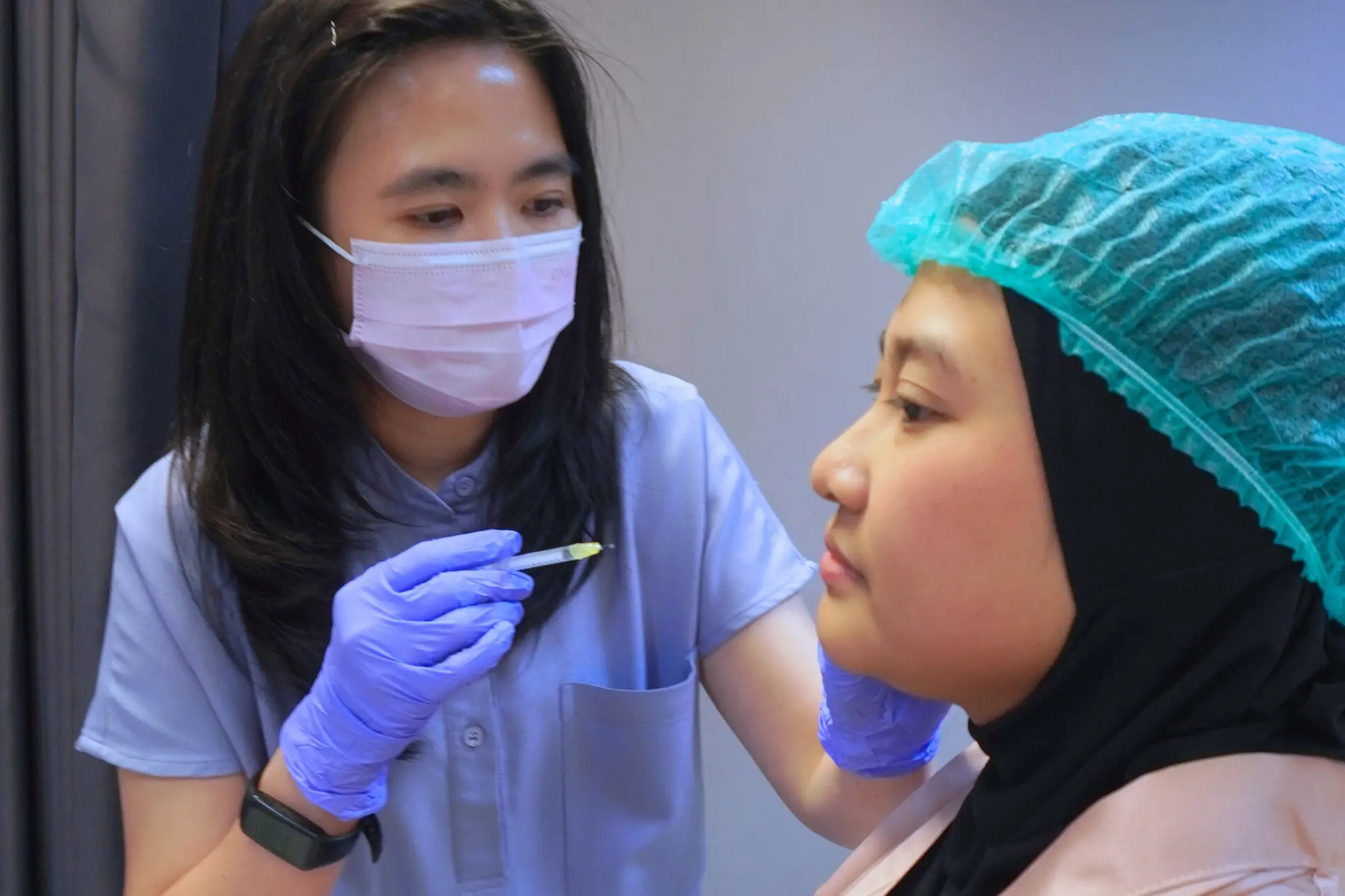 dr dwi martina praktik 2