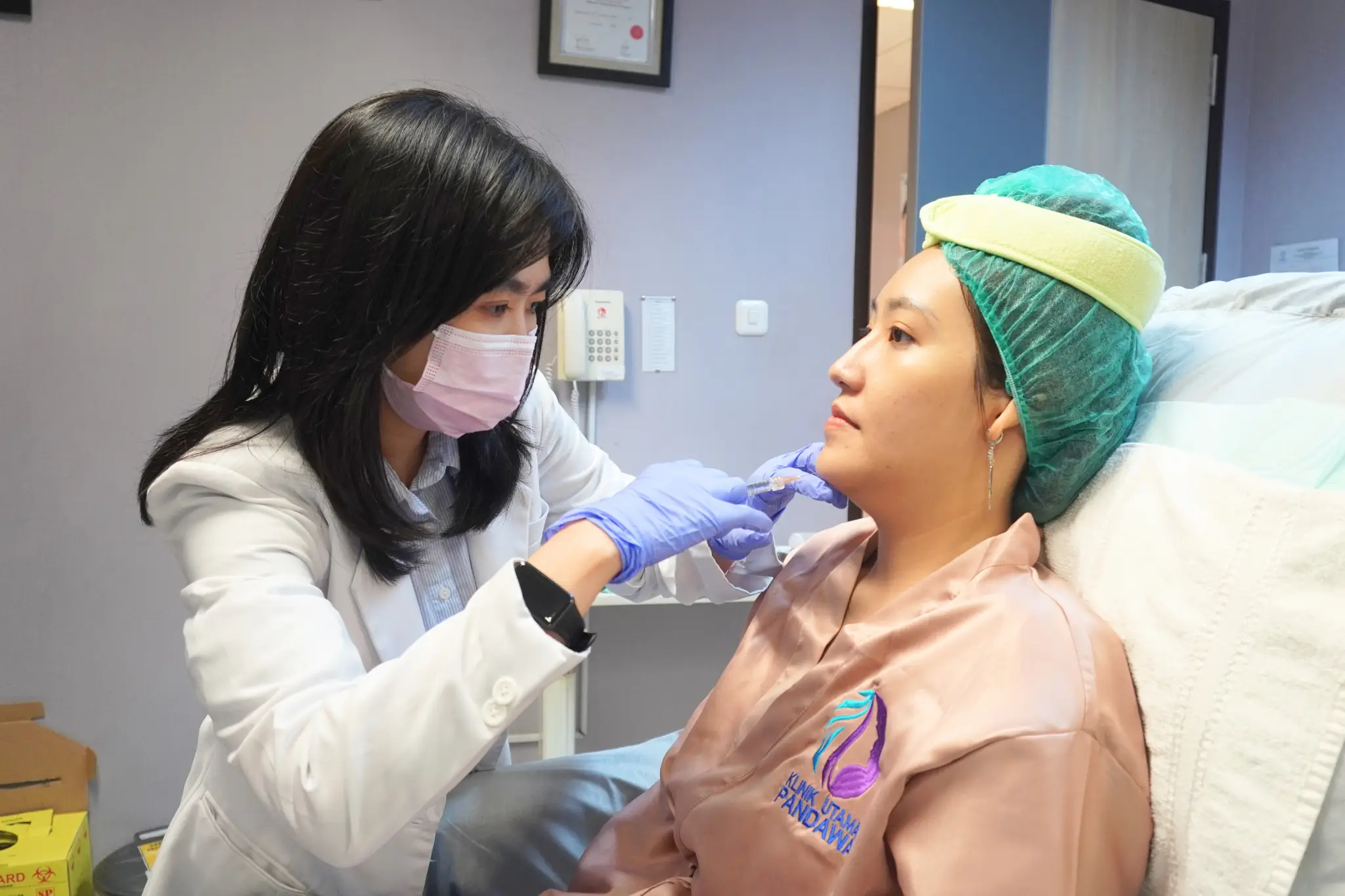 dr dwi martina praktik 7